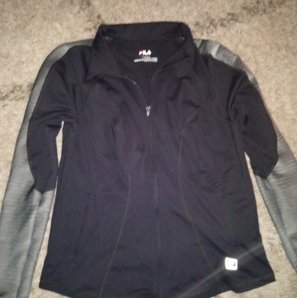 Brand:FILA  Size:L  Color:Black&Gray
